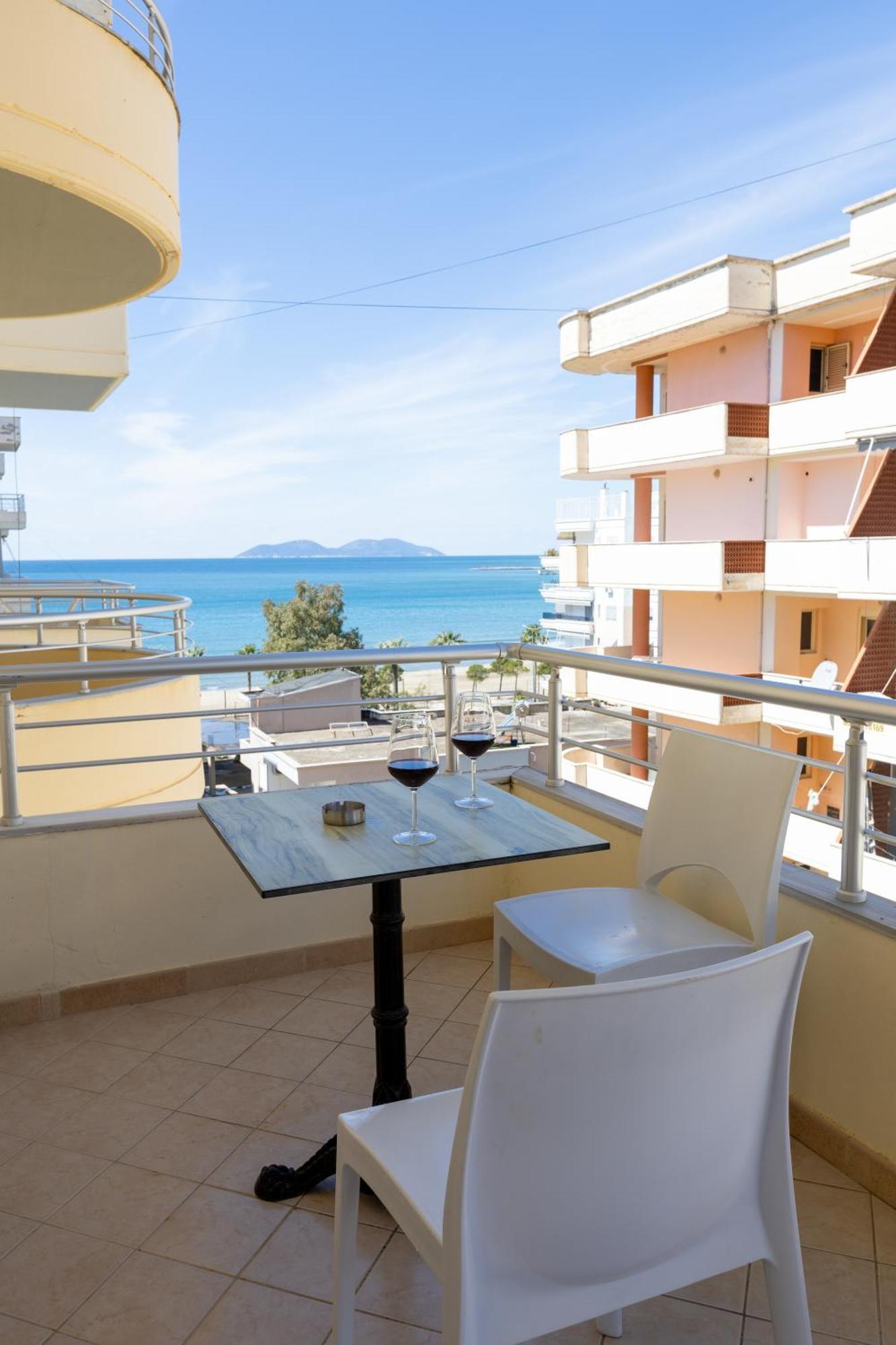 Da Vinci Apartment Vlore Ngoại thất bức ảnh